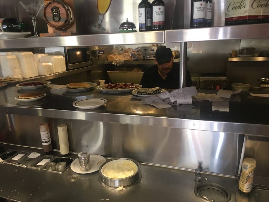 Sammys Stackhouse | restaurant | 707 N Tustin St, Orange, CA 92867, USA | 7146391533 OR +1 714-639-1533