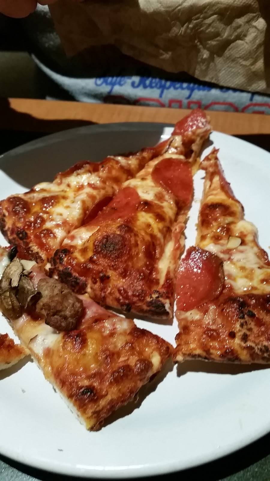 Round Table Pizza | meal delivery | 8010 Holman Rd, Stockton, CA 95212, USA | 2099513819 OR +1 209-951-3819