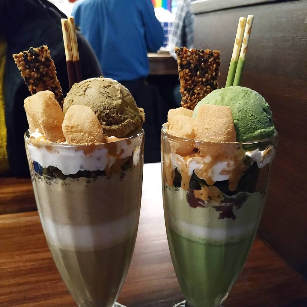 Rondo Japanese Kitchen | restaurant | 224 Broadway E, Seattle, WA 98102, USA | 2065882051 OR +1 206-588-2051