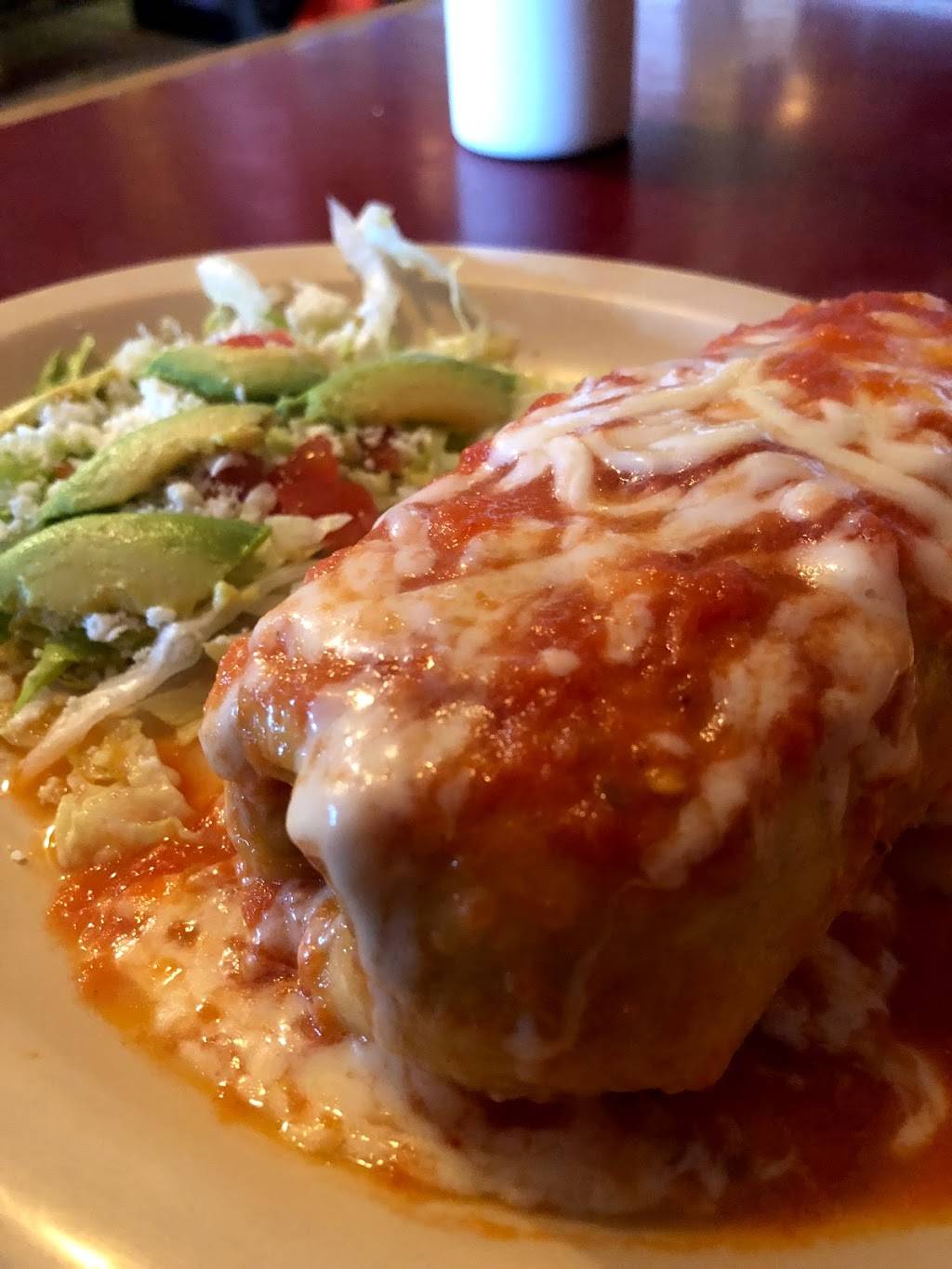 El Korita | restaurant | 256 W Ardice Ave, Eustis, FL 32726, USA | 3524830355 OR +1 352-483-0355