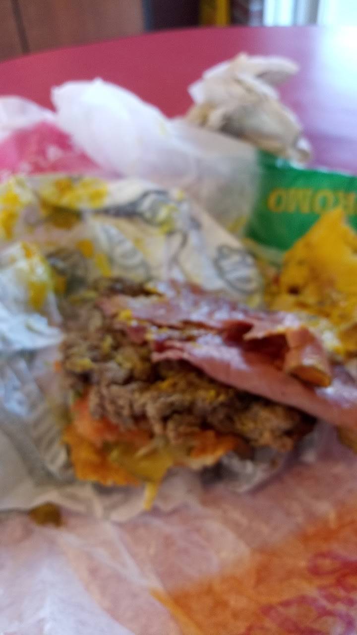 Carls Jr. | restaurant | 1400 Rosecrans Ave, Compton, CA 90221, USA | 3106326359 OR +1 310-632-6359