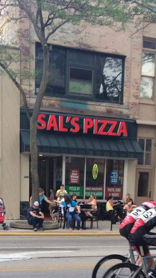 Sals Pizza | restaurant | 105 S Main St, Fond du Lac, WI 54935, USA | 9209239191 OR +1 920-923-9191