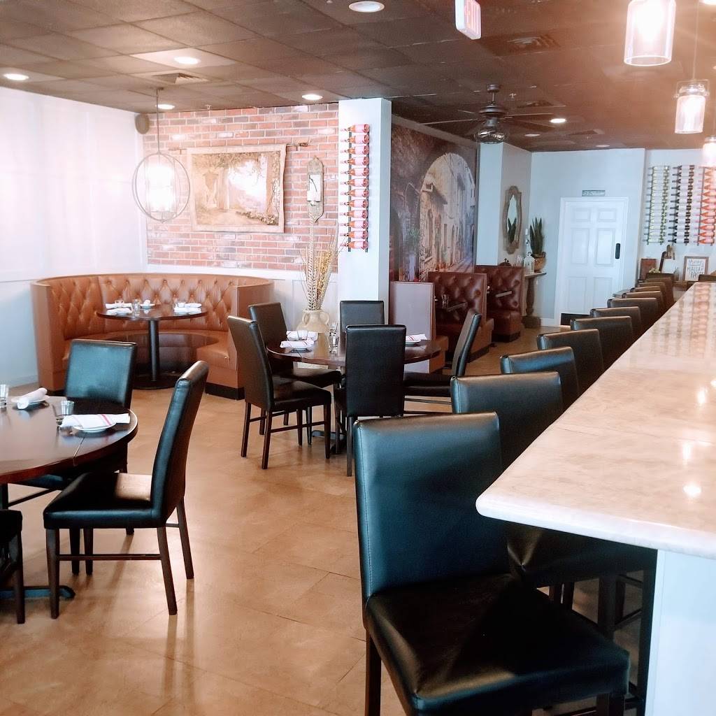 Martinis Tuscan Grill & Bar | restaurant | 6655 W Boynton Beach Blvd, Boynton Beach, FL 33437, USA | 5617341866 OR +1 561-734-1866