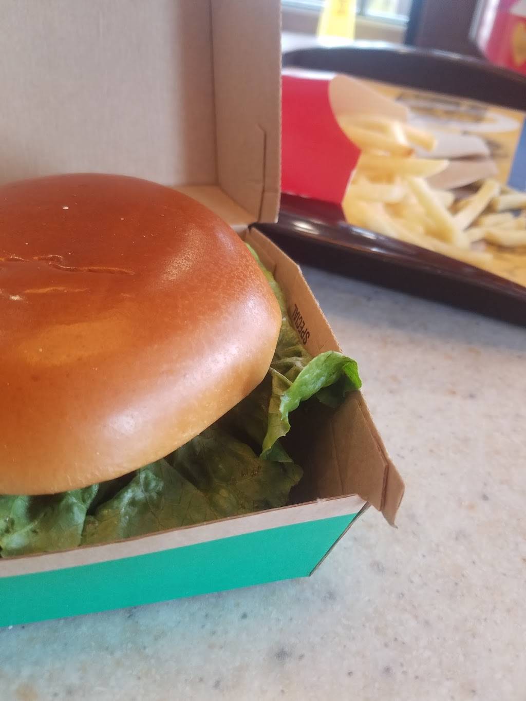 McDonalds | cafe | 789 Main St, Payson, UT 84651, USA | 8014654241 OR +1 801-465-4241