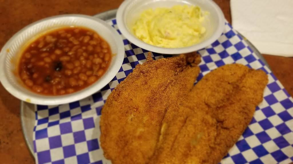 Hungry Wolf BBQ | restaurant | 9865 E Hampden Ave, Denver, CO 80231, USA | 3037502344 OR +1 303-750-2344