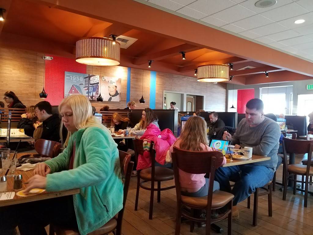 IHOP | bakery | 7748 Cox Ln, West Chester Township, OH 45069, USA | 5137790910 OR +1 513-779-0910