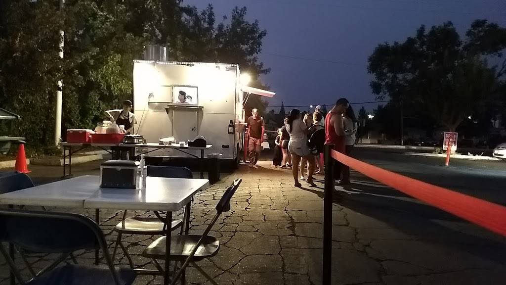 Marias Tacos | restaurant | E Kings Canyon Rd & S Clovis Ave, Fresno, CA 93727, USA | 5594260017 OR +1 559-426-0017