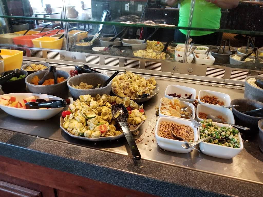 Ruby Tuesday | restaurant | 7331 Broadview Rd, Seven Hills, OH 44131, USA | 2164471662 OR +1 216-447-1662