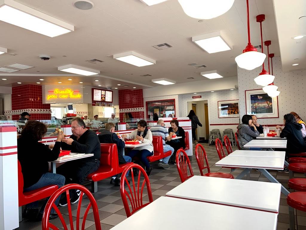 In-N-Out Burger | restaurant | 4950 Hamner Ave, Eastvale, CA 91752, USA | 8007861000 OR +1 800-786-1000