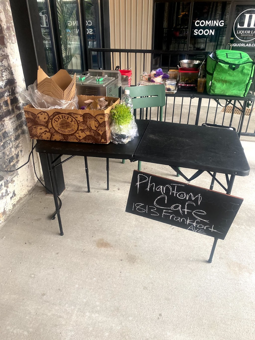 Phantom Cafe Modern Eatery and Catering Co | restaurant | 1813 Frankfort Ave, Louisville, KY 40206, USA | 5024429878 OR +1 502-442-9878