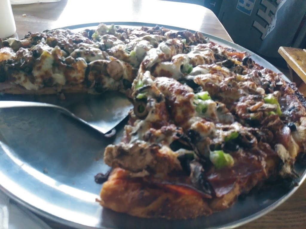 Tide Pool Pub & Pool | restaurant | 502 US-101, Depoe Bay, OR 97341, USA | 5417654346 OR +1 541-765-4346