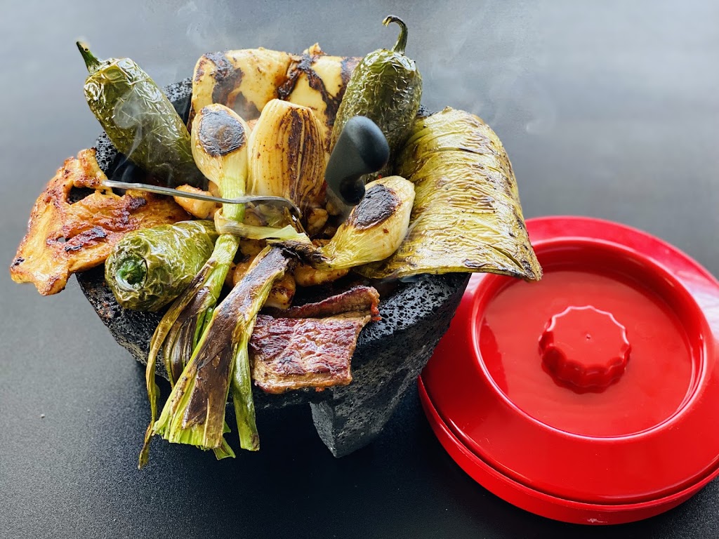 La Sirenita Seafood Mexican Restaurant | restaurant | 3113 S Western Ave, Oklahoma City, OK 73109, USA | 4056737944 OR +1 405-673-7944