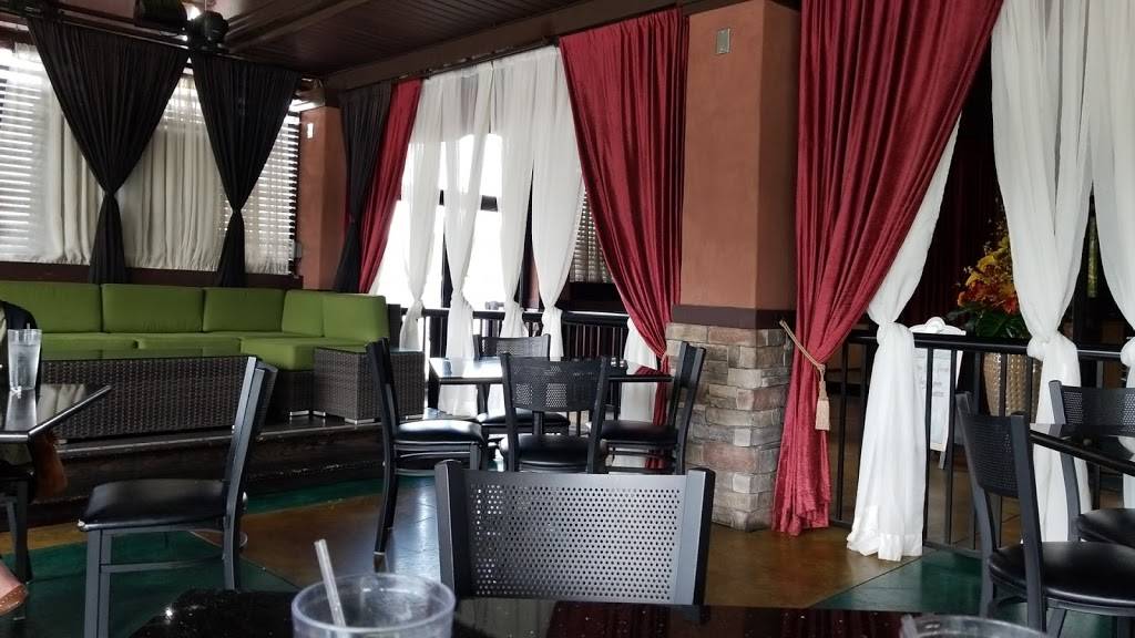 DJs Restaurant | restaurant | 1502 W Innes St, Salisbury, NC 28144, USA | 7046389647 OR +1 704-638-9647