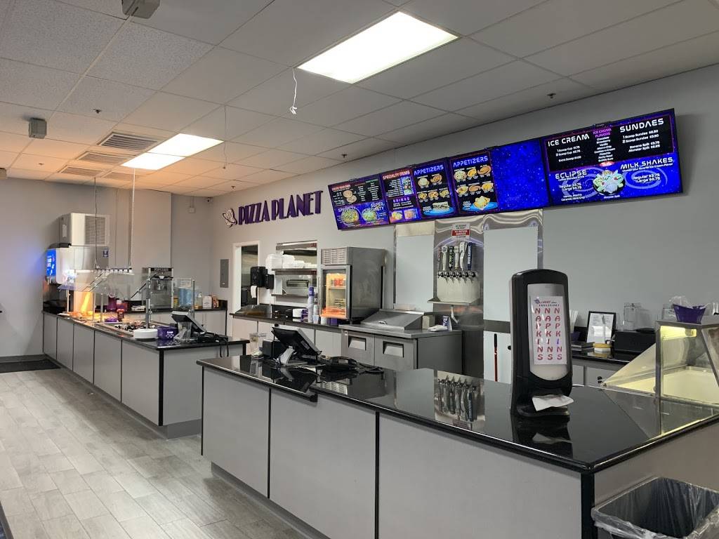 YR Pizza Planet-Dinuba | restaurant | 260 S L St, Dinuba, CA 93618, USA | 5595911000 OR +1 559-591-1000