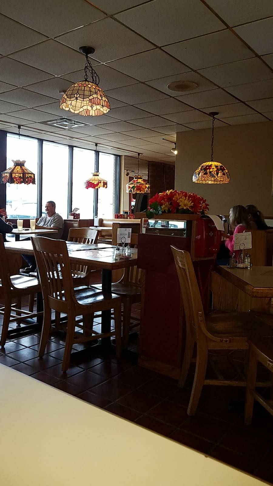 Pizza King | meal delivery | 203 W Main St, Richmond, IN 47374, USA | 7659661541 OR +1 765-966-1541