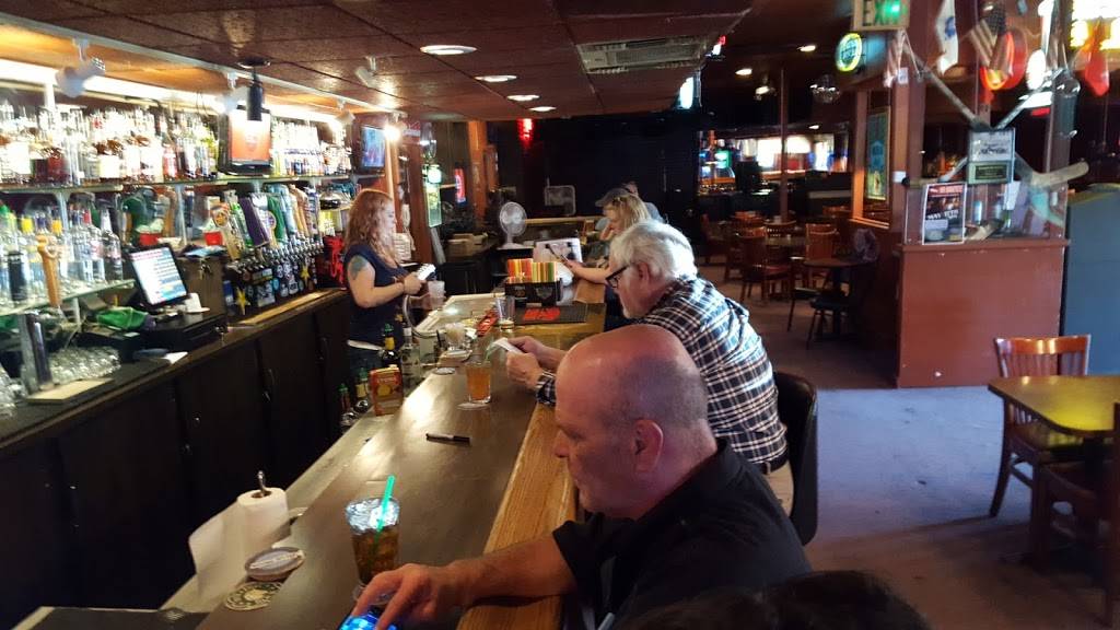 TJs Cascade Bar & Grill | restaurant | 15000 SE Mill Plain Blvd, Vancouver, WA 98684, USA | 3602540749 OR +1 360-254-0749