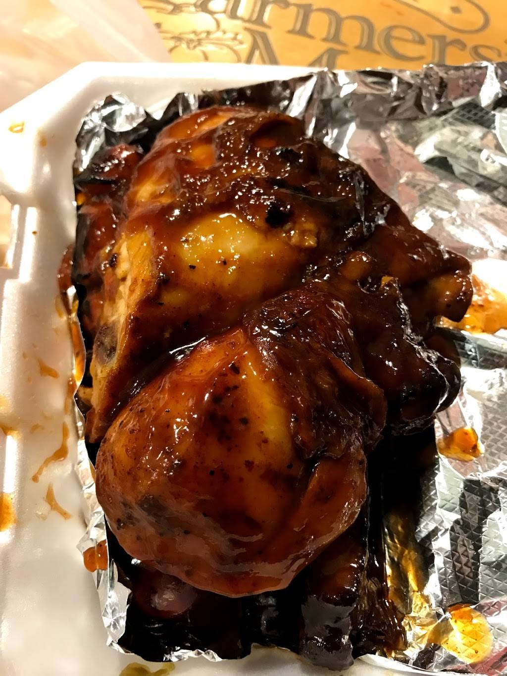 Charlies Smokin BBQ | restaurant | 300 E 1st St, Flint, MI 48502, USA | 8105774043 OR +1 810-577-4043