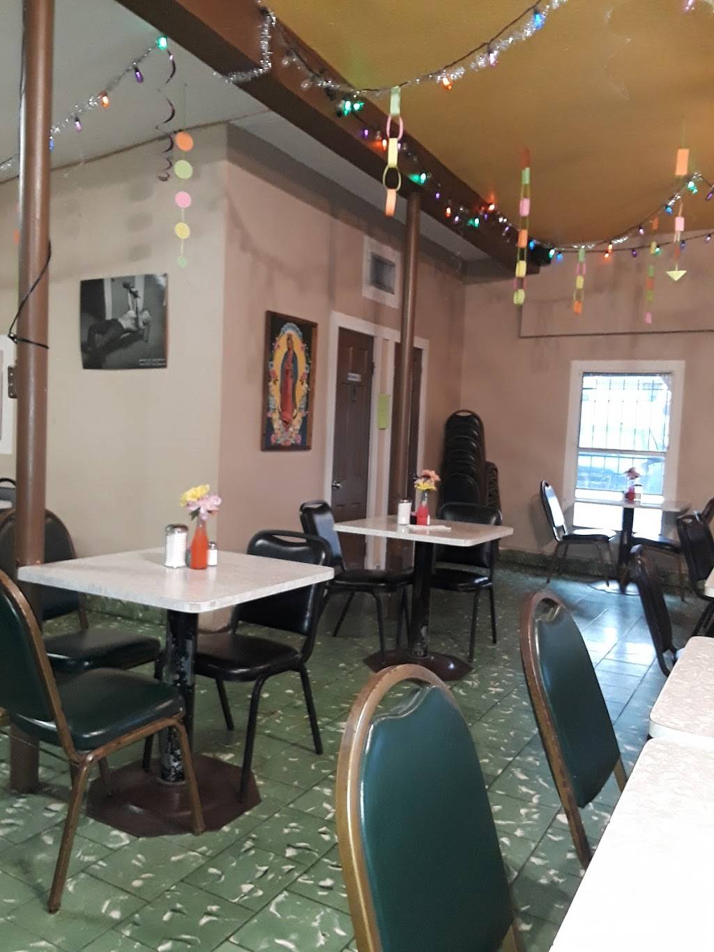 Angelas Mexican Cafeteria | restaurant | 4822 S Zarzamora St, San Antonio, TX 78211, USA | 2109230604 OR +1 210-923-0604