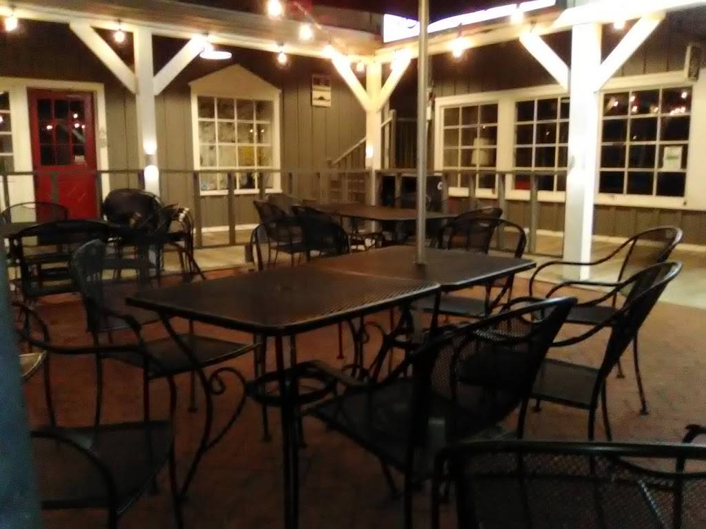 Tavern On Prospect | restaurant | 5901 N Prospect Rd # 10, Peoria, IL 61614, USA | 3096211874 OR +1 309-621-1874