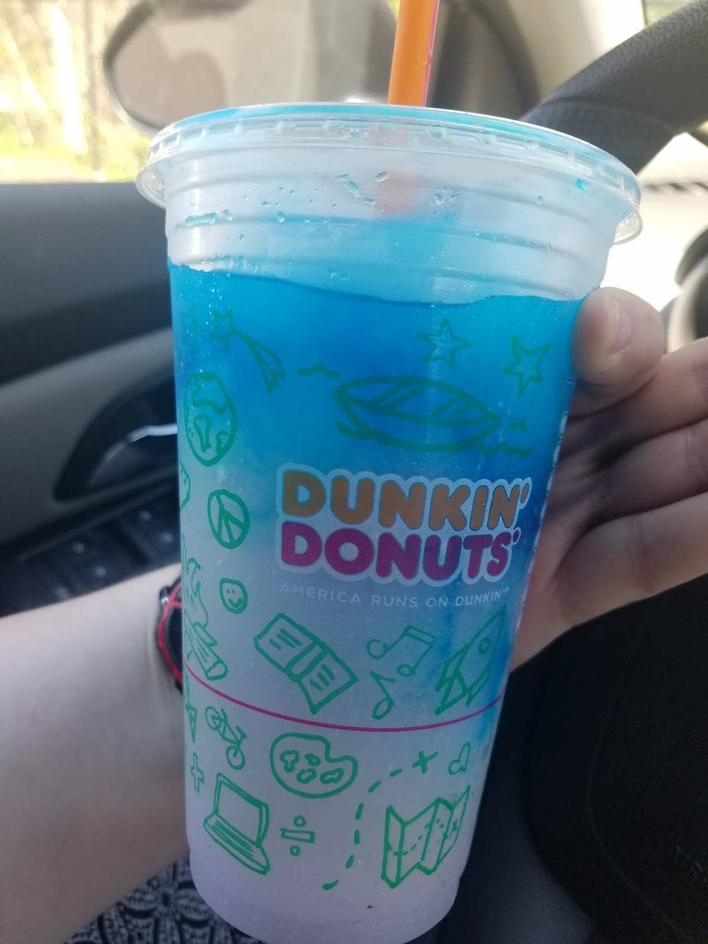 Dunkin | cafe | 665 Middle Country Rd, St James, NY 11780, USA | 6316566686 OR +1 631-656-6686