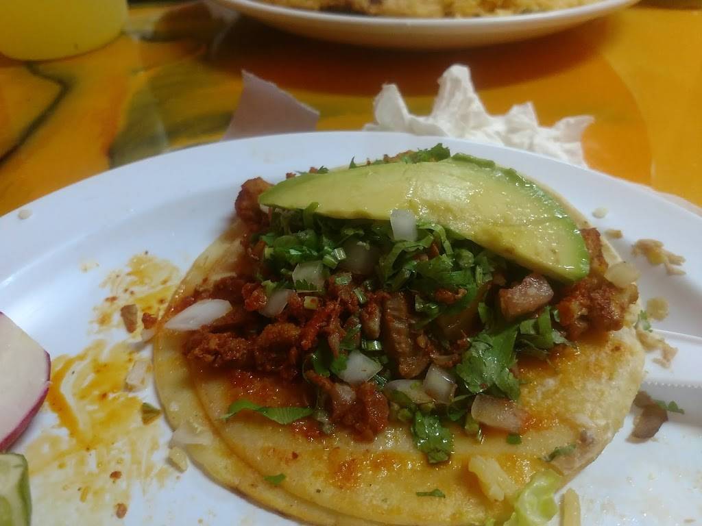 Taqueria La Sierra | restaurant | 58 Church St, Selbyville, DE 19975, USA | 3024364446 OR +1 302-436-4446