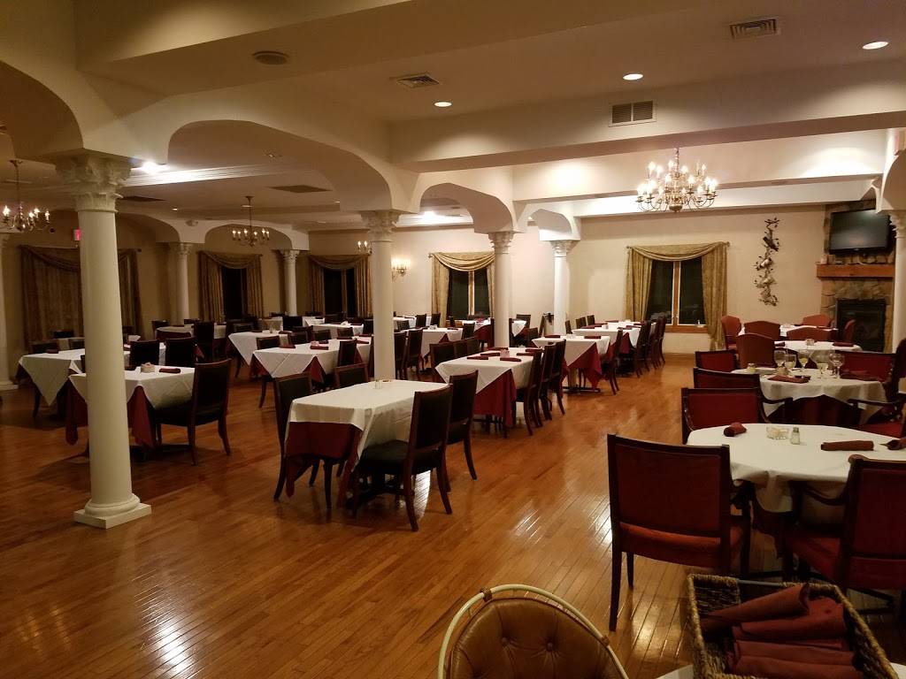 Villa Lentini | restaurant | 2700 Balliet St, Coplay, PA 18037, USA | 6107992400 OR +1 610-799-2400