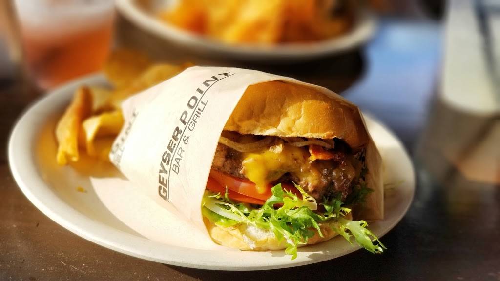 Geyser Point Bar & Grill | restaurant | 901 Timberline Dr, Lake Buena Vista, FL 32830, USA | 4079395277 OR +1 407-939-5277