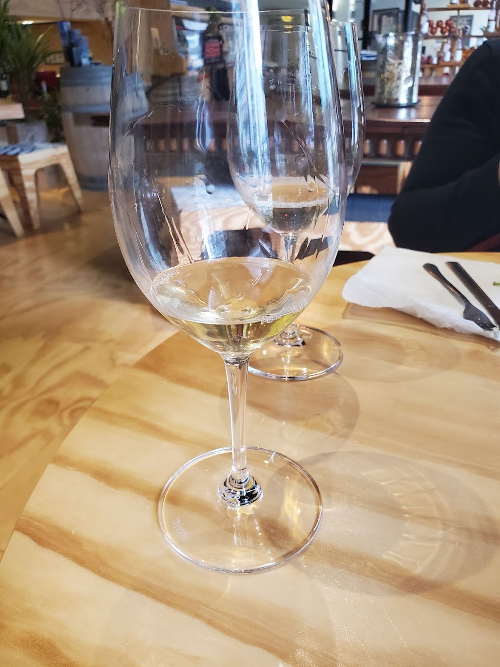 TRY WINE® Bar, DRINK+DINE+SHOP™ | restaurant | 1 Beach Dr SE #101, St. Petersburg, FL 33701, USA | 7278989463 OR +1 727-898-9463