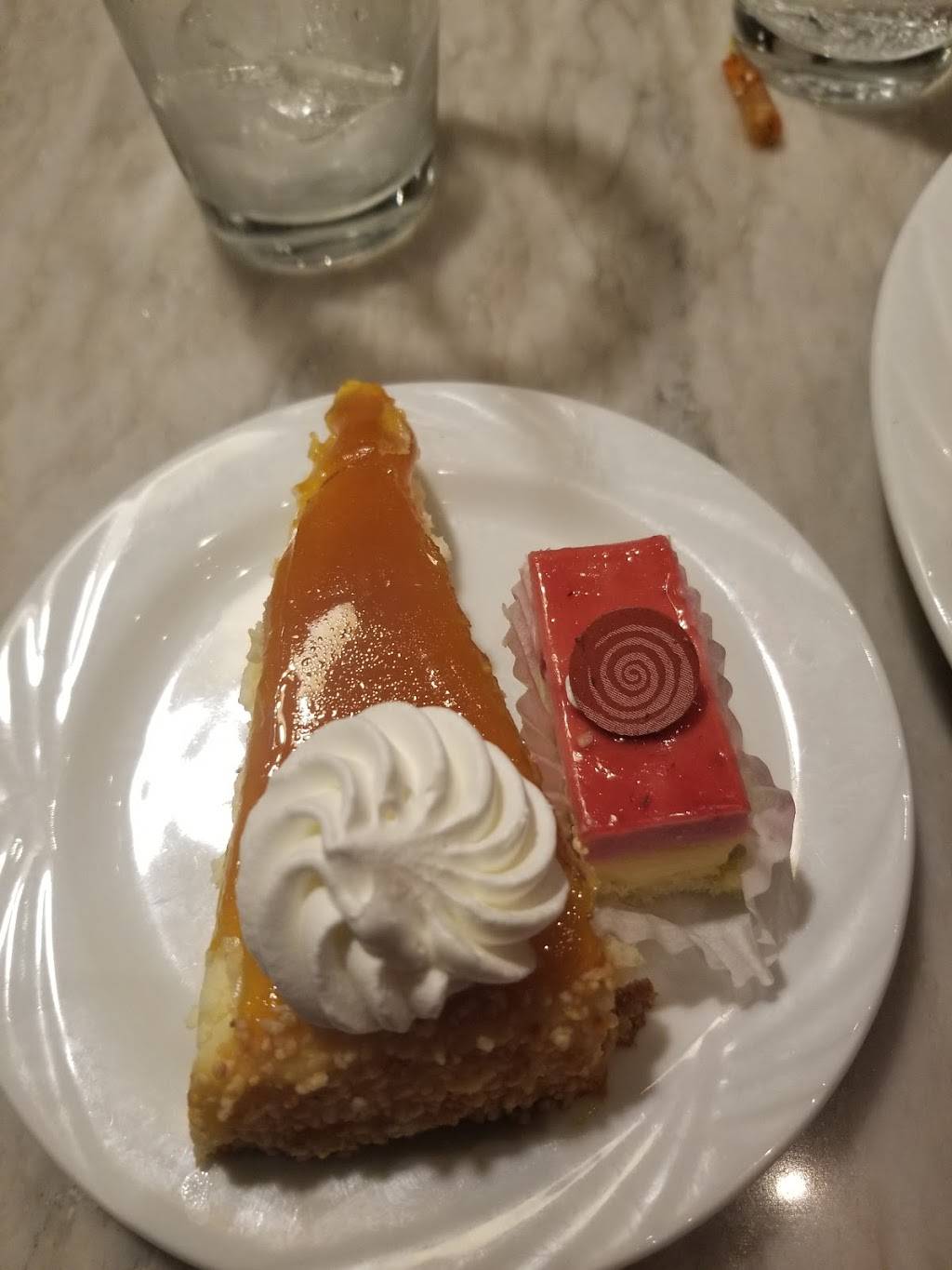 Island Buffet | restaurant | 2707 S Virginia St, Reno, NV 89502, USA | 7756897236 OR +1 775-689-7236