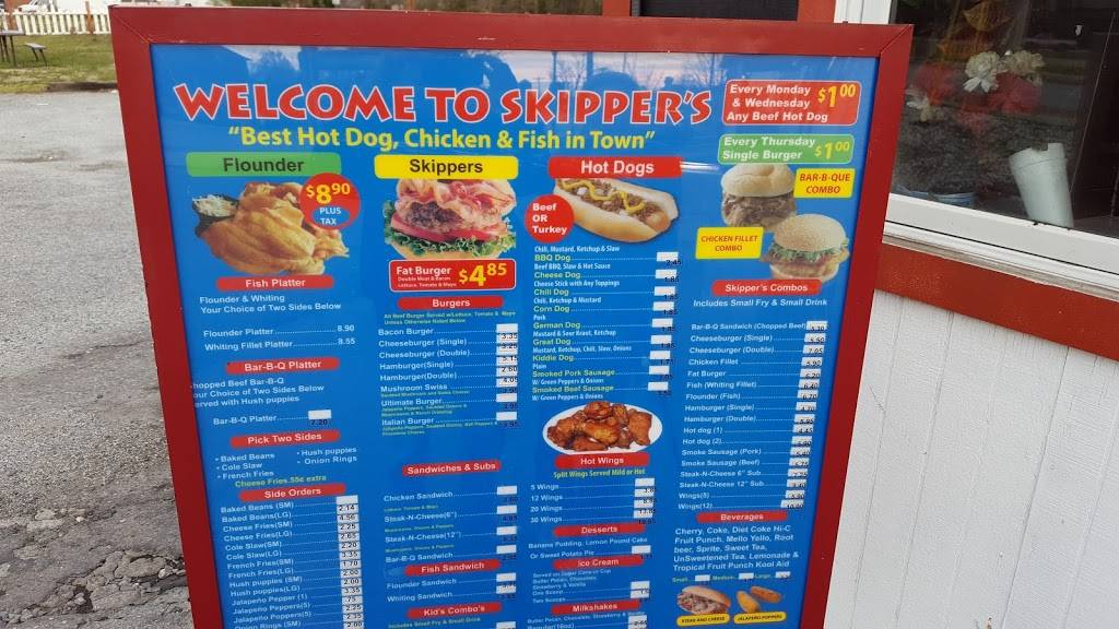 Skippers All Beef Hot Dogs | restaurant | 1940 E Market St, Greensboro, NC 27401, USA | 3362743647 OR +1 336-274-3647