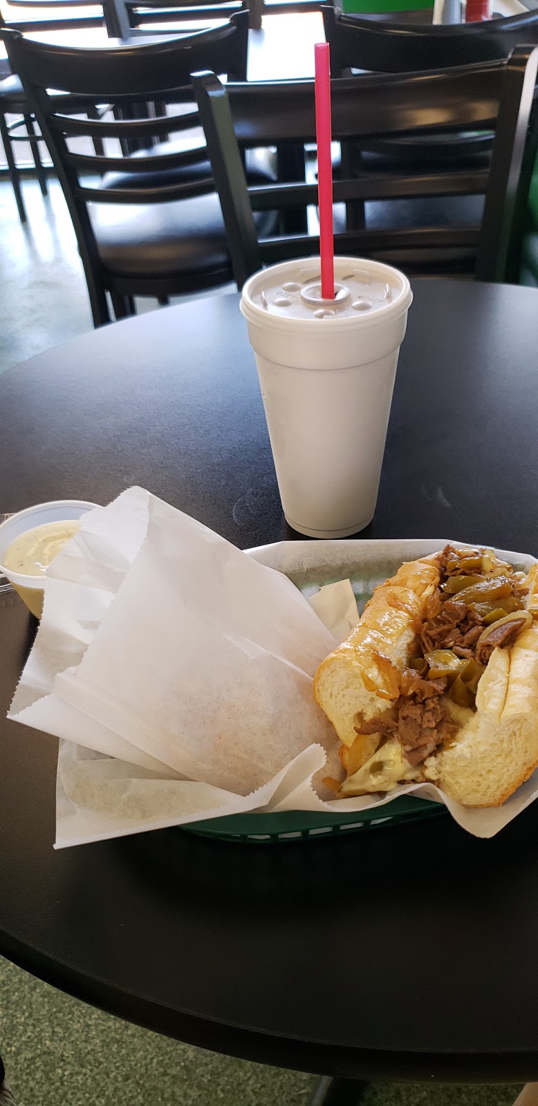 Phillys Cheesesteaks & Hoagies | restaurant | 4371 5th Ave, Pace, FL 32571, USA | 8509940041 OR +1 850-994-0041