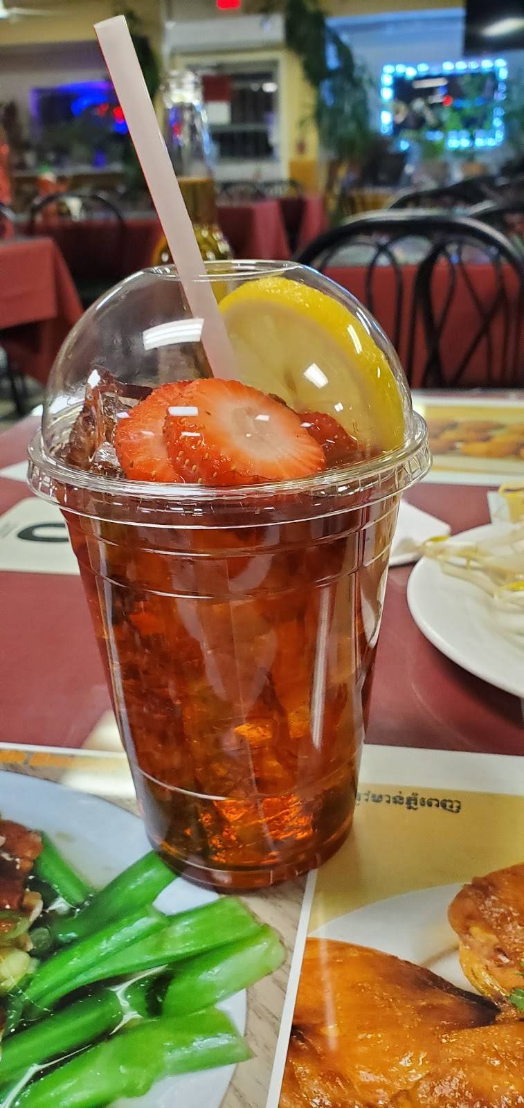 Phnom Penh Restaurant | restaurant | 309 Westford St, Lowell, MA 01851, USA | 9782750999 OR +1 978-275-0999