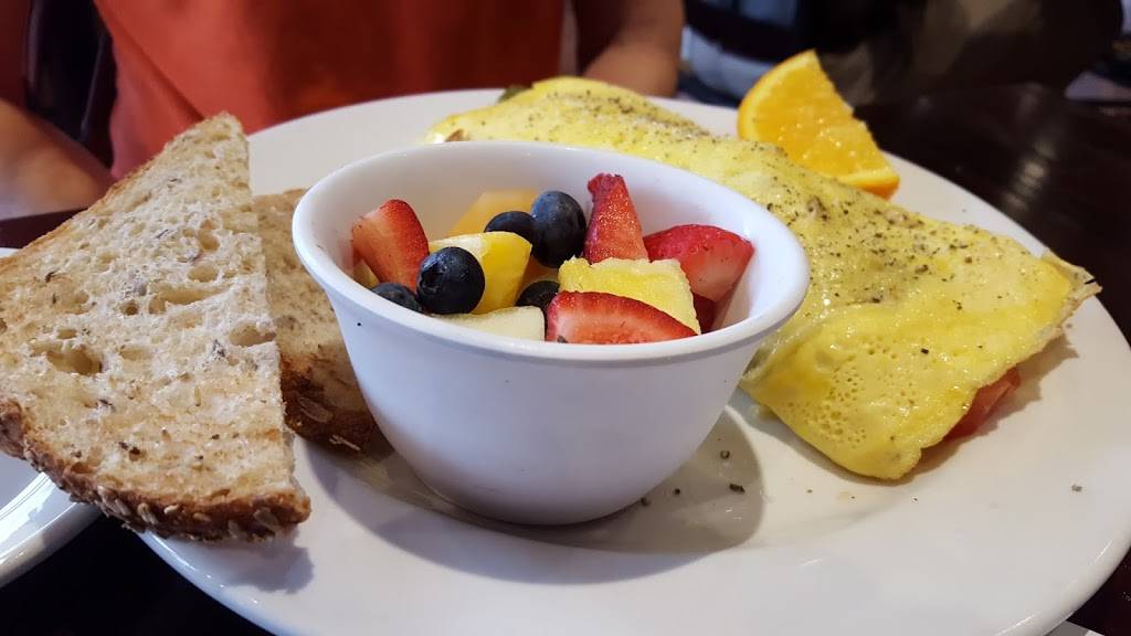 Famous Toastery | restaurant | 119 Sparkleberry Ln, Columbia, SC 29229, USA | 8036025555 OR +1 803-602-5555