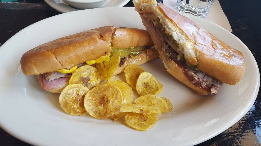 Cafe Piquet | restaurant | 5757 Bissonnet St, Bellaire, TX 77401, USA | 7136641031 OR +1 713-664-1031