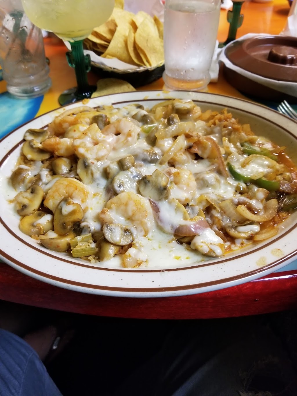 La Brisa | restaurant | 246 W Manson Hwy, Chelan, WA 98816, USA | 5096825633 OR +1 509-682-5633