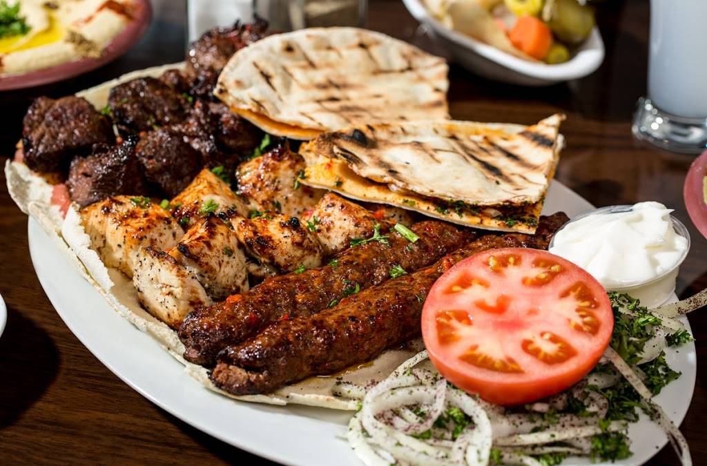 La Grill | meal takeaway | 7880 Keele St, Concord, ON L4K 4G7, Canada | 9057617575 OR +1 905-761-7575