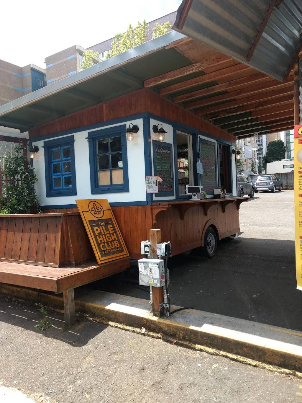 The Pile High Club Sandwiches | restaurant | 1927 SW 4th Ave, Portland, OR 97201, USA | 9712661936 OR +1 971-266-1936