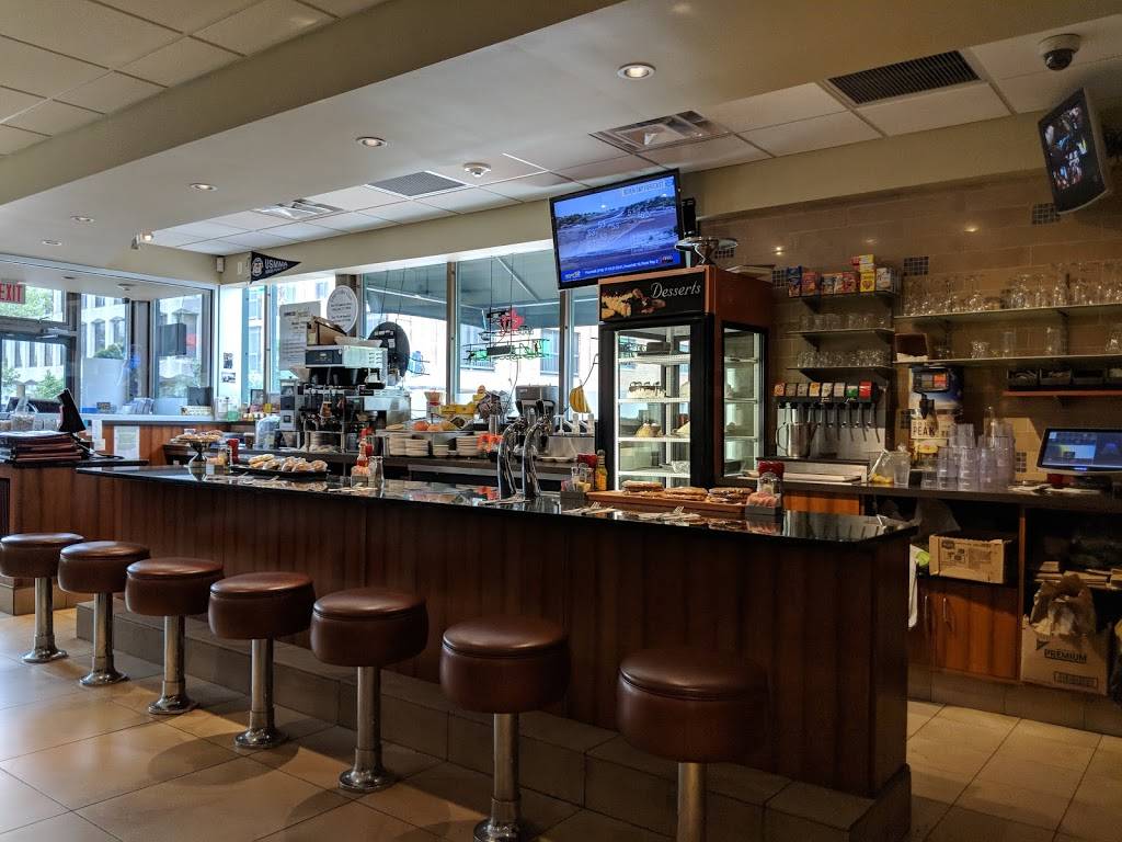 Great Neck Diner | restaurant | 14 Grace Ave, Great Neck, NY 11021, USA | 5164660678 OR +1 516-466-0678