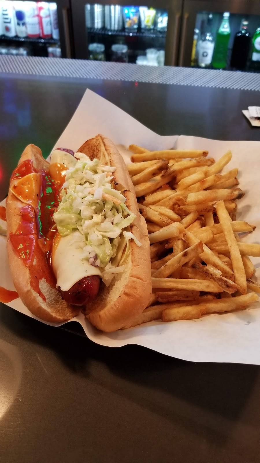 Phils BBQ | restaurant | 579 Grand Ave, San Marcos, CA 92078, USA | 7607591400 OR +1 760-759-1400