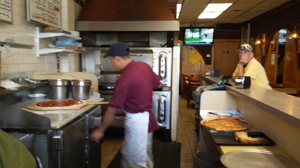 Brothers Pizza | restaurant | 185-04 Horace Harding Expy, Flushing, NY 11365, USA | 7184457888 OR +1 718-445-7888