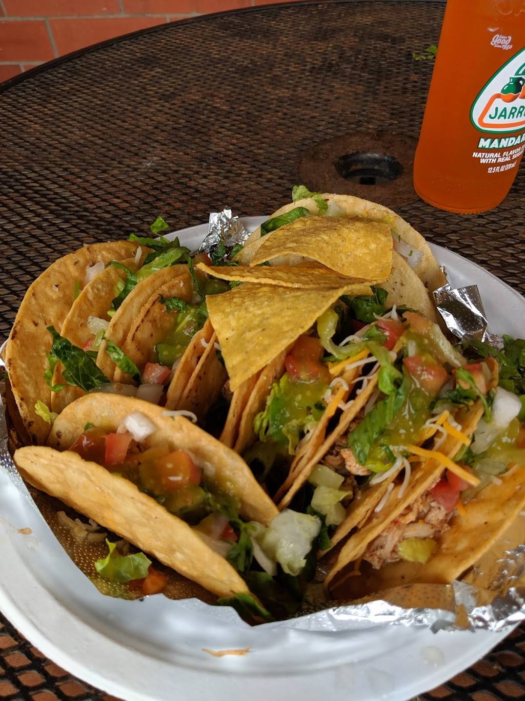 Casa Lupita | restaurant | 1350 Hwy 96 E #19, White Bear Lake, MN 55110, USA | 6513487571 OR +1 651-348-7571