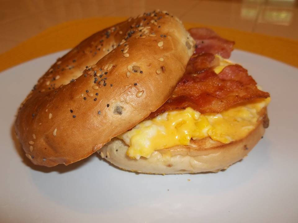 Sunset Bagels Bay Ridge | bakery | 8624 5th Ave, Brooklyn, NY 11209, USA | 7188338233 OR +1 718-833-8233