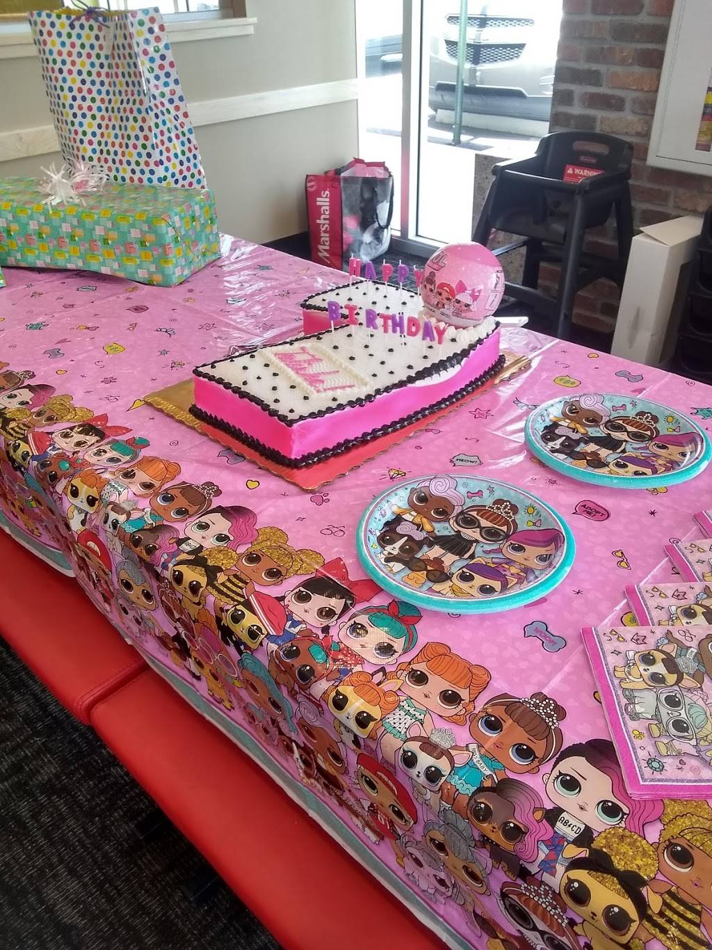 Peter Piper Pizza | meal takeaway | 2710 NW 183rd St Bldg. H, Miami Gardens, FL 33056, USA | 7863236321 OR +1 786-323-6321