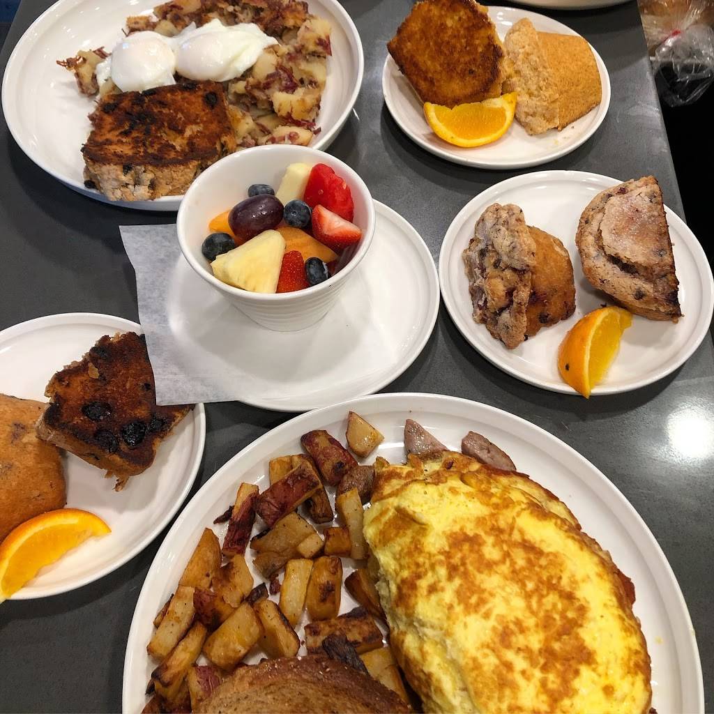 UNION STRAW | restaurant | 8 Mechanic Street Parking & Entrance Located Between 17 &, 21 Bird St, Foxborough, MA 02035, USA | 7742153377 OR +1 774-215-3377