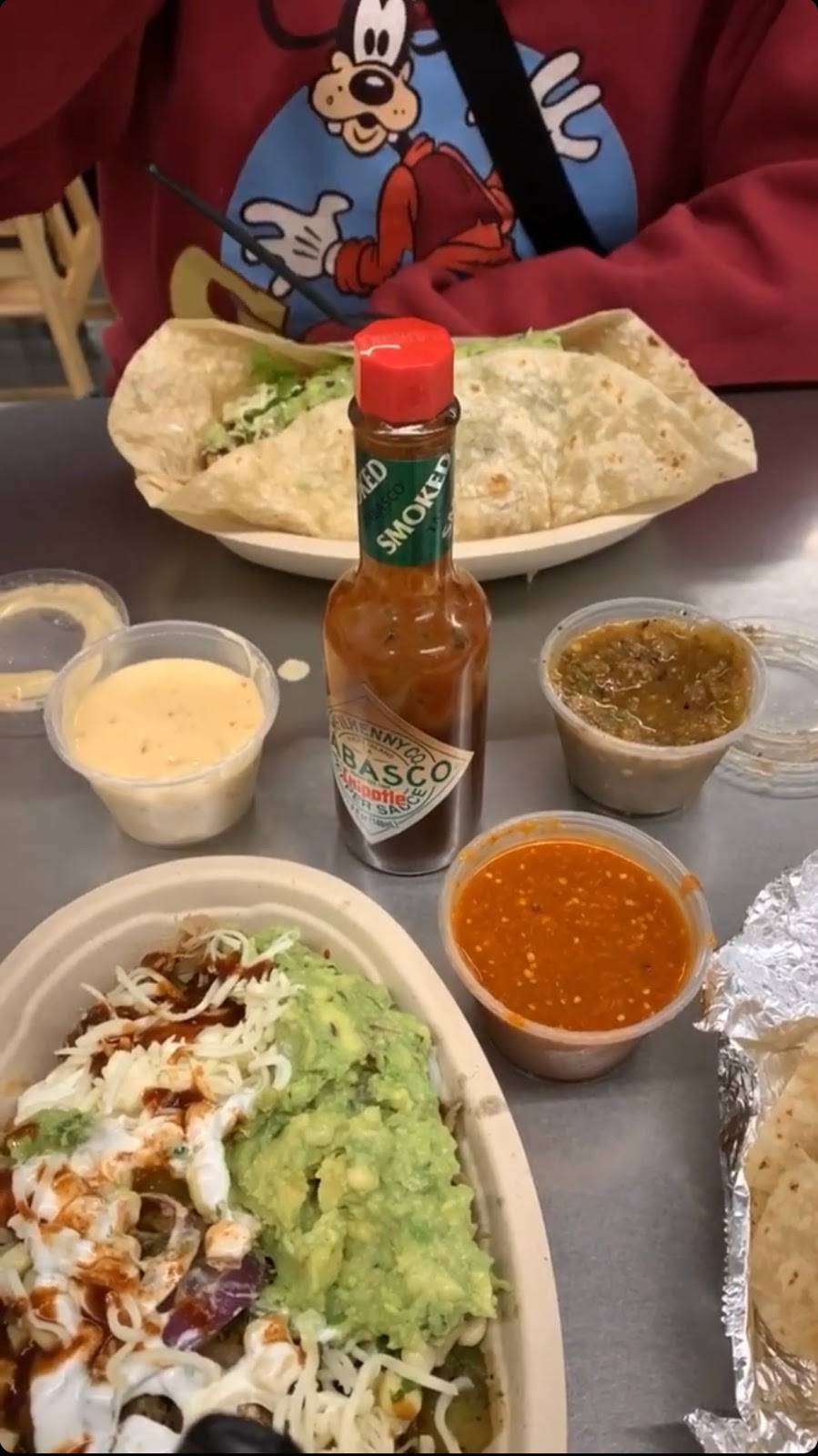 Chipotle Mexican Grill | restaurant | 2122 Gunbarrel Rd, Chattanooga, TN 37421, USA | 4238051057 OR +1 423-805-1057