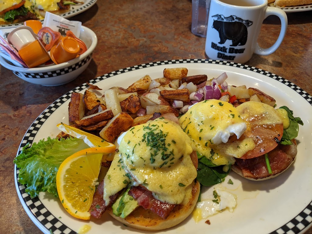 Black Bear Diner Cottonwood | restaurant | 1041 AZ-260, Cottonwood, AZ 86326, USA | 9286348188 OR +1 928-634-8188