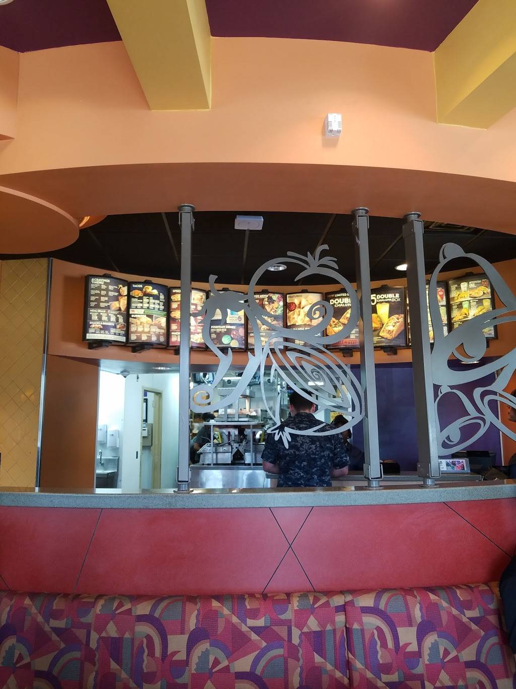 Taco Bell | meal takeaway | 8411 Hampton Blvd, Norfolk, VA 23505, USA | 7574898770 OR +1 757-489-8770