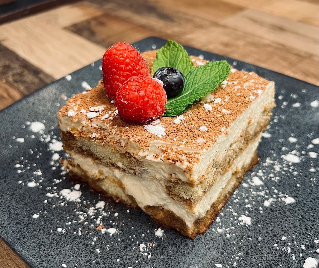 Tavanas Pizza | restaurant | 120 N Walnut St Suite D, Rising Sun, IN 47040, USA | 8123085852 OR +1 812-308-5852