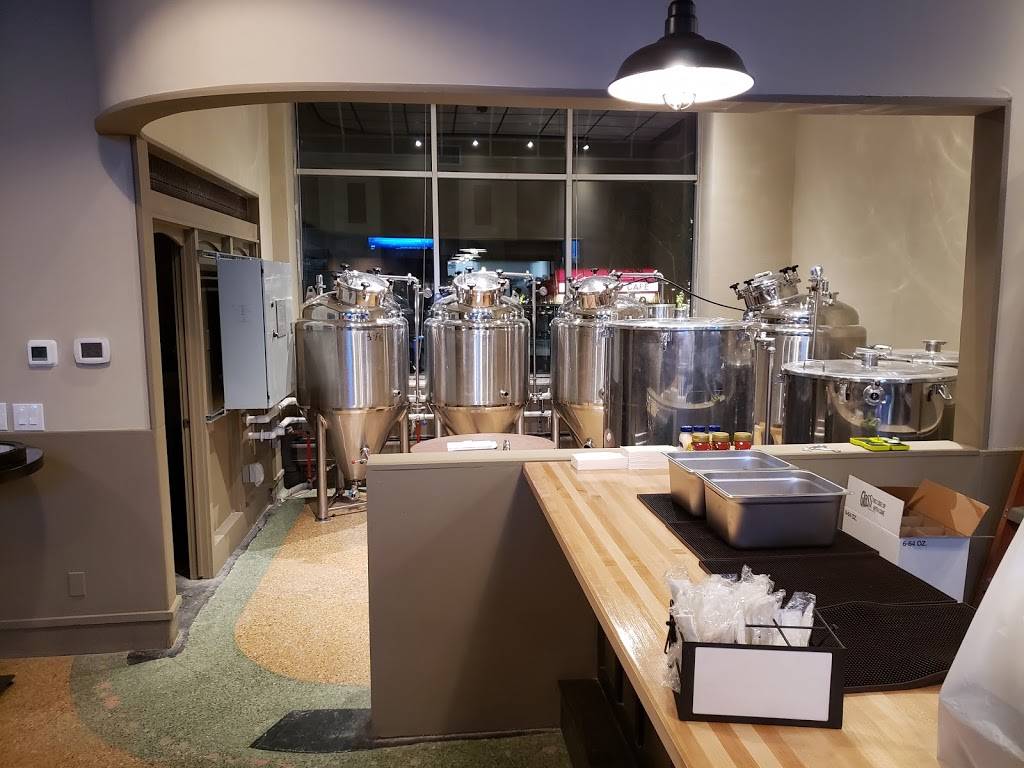 St Johns Brewing Co | restaurant | 200 N Clinton Ave, St Johns, MI 48879, USA | 9892277700 OR +1 989-227-7700