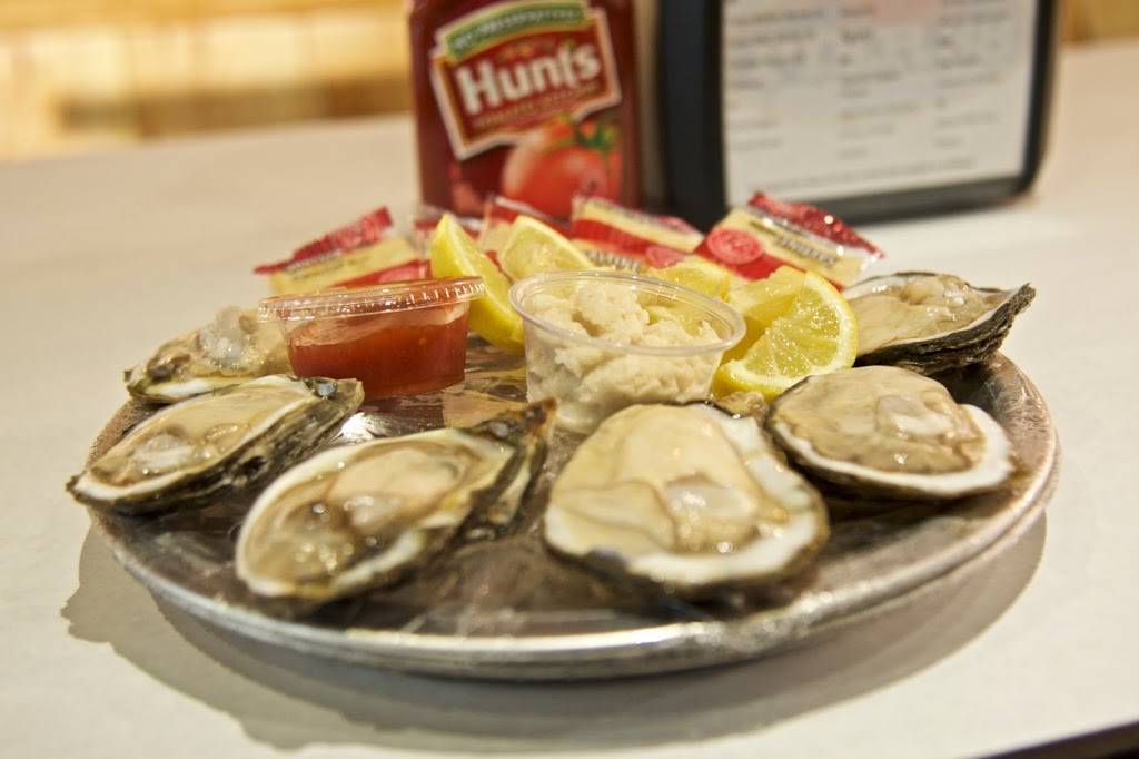 Pier 88 Boiling Seafood & Bar Village | restaurant | 2119 W Britton Rd, The Village, OK 73120, USA | 4058499477 OR +1 405-849-9477